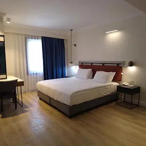 4* Отель Feronya